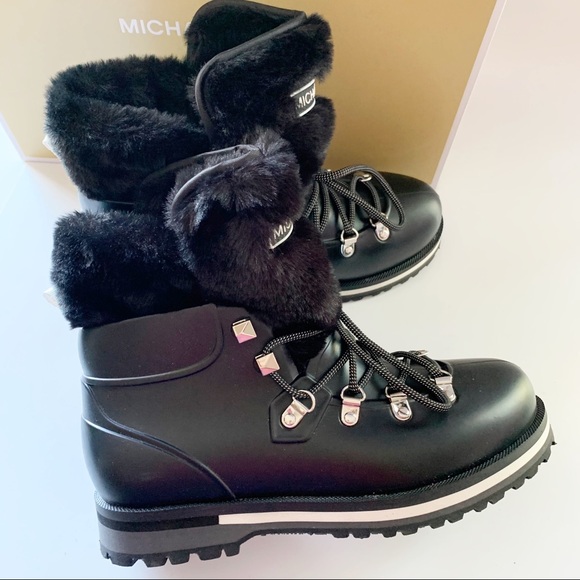 Michael Kors Lanis Boots - Picture 4 of 6